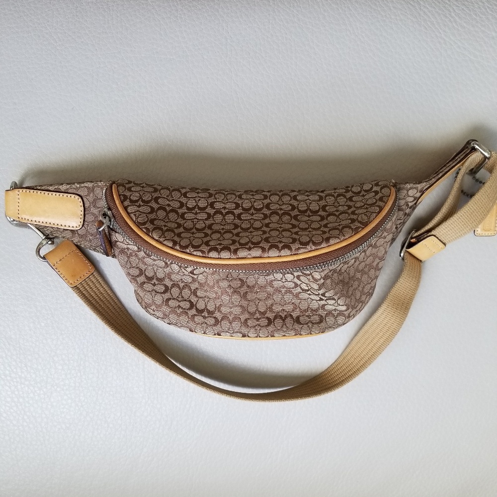 COACH Fanny Pack